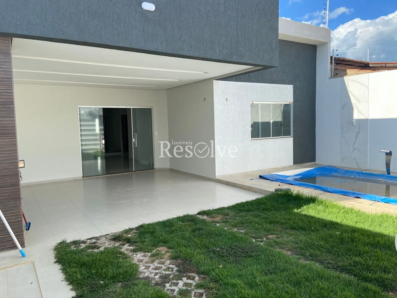 Foto 2 de 5: Casa alto padrão com piscina no Bairro Monte Castelo
